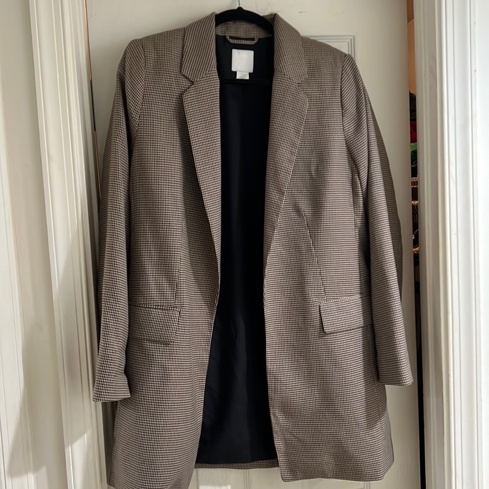 Checkered blazer/houndstooth blazer